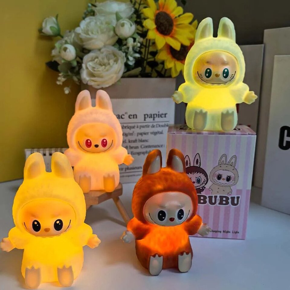 Labubu The Monsters naktinė lempa iš PVC