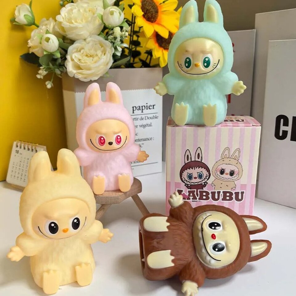 Labubu The Monsters naktinė lempa iš PVC