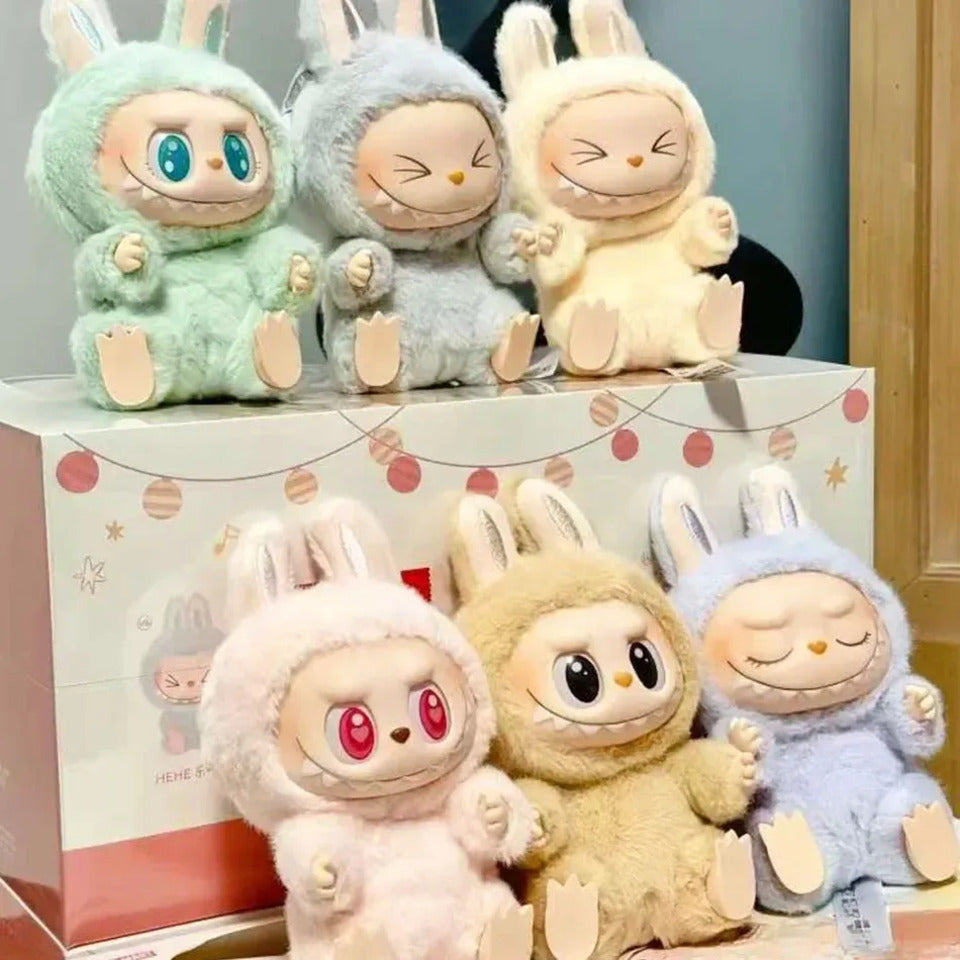 Populiari anime figūrėlė Labubu 'Have A Seat' – pakabukas iš PVC